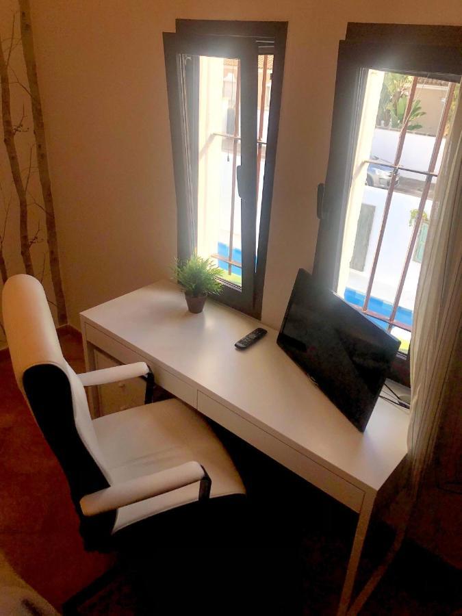 Gatu Premium Villa Lurberri Piscina Privada, 4 Dormitorios, 2 Banos, Parking , Jardines, " Preferente Mayores De 25 Anos Y Familias " In Y Barbacoa Chiclana de la Frontera Exteriér fotografie